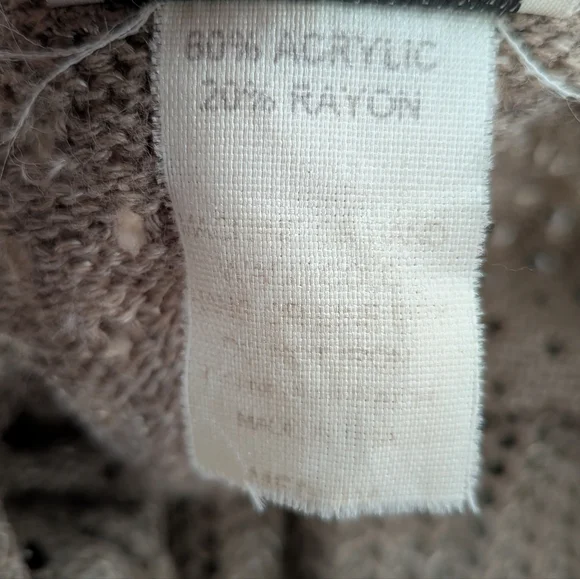 Women's Charlotte Russe Taupe Open Knit Cardigan Sweater - Picture 4 of 4